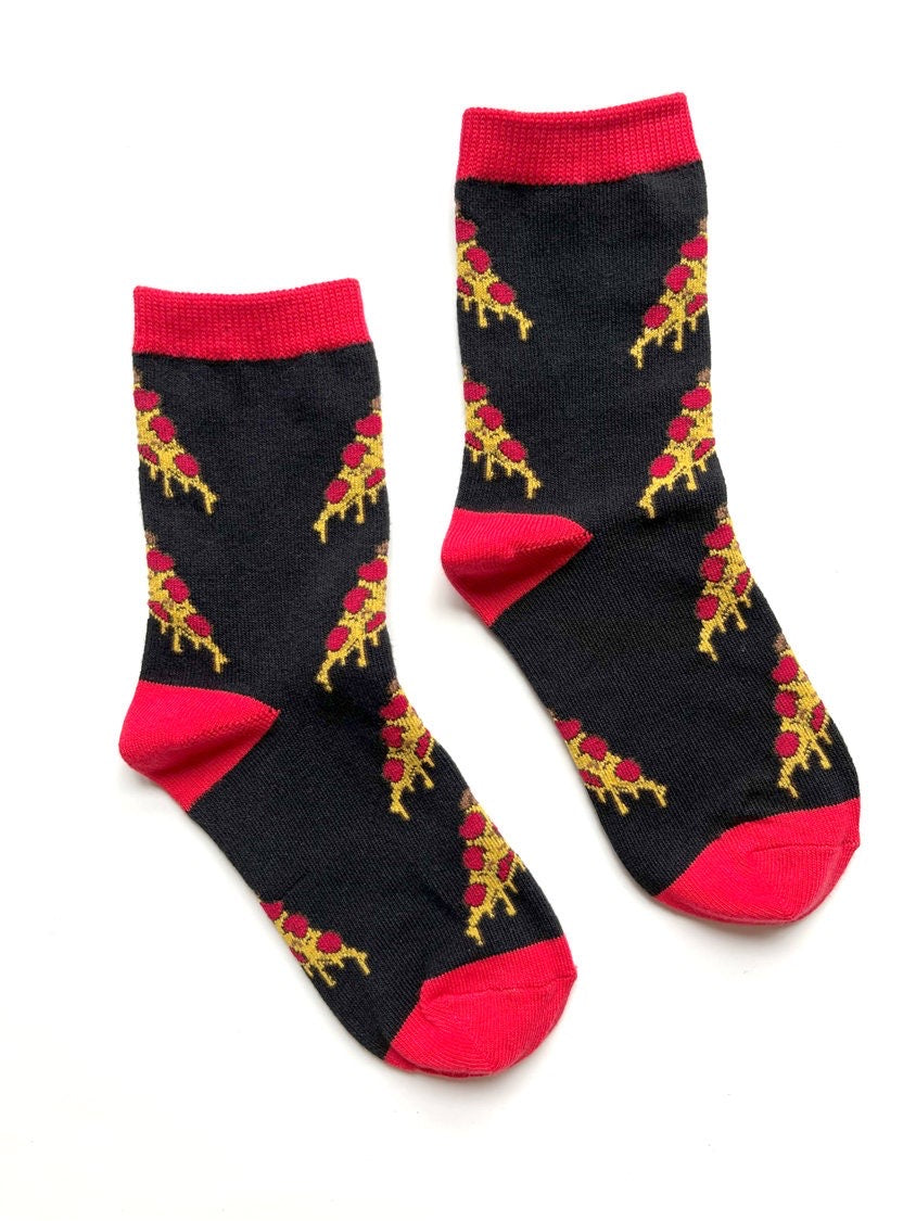 Fun socks for children with novelty prints. Boys girls love pizza.