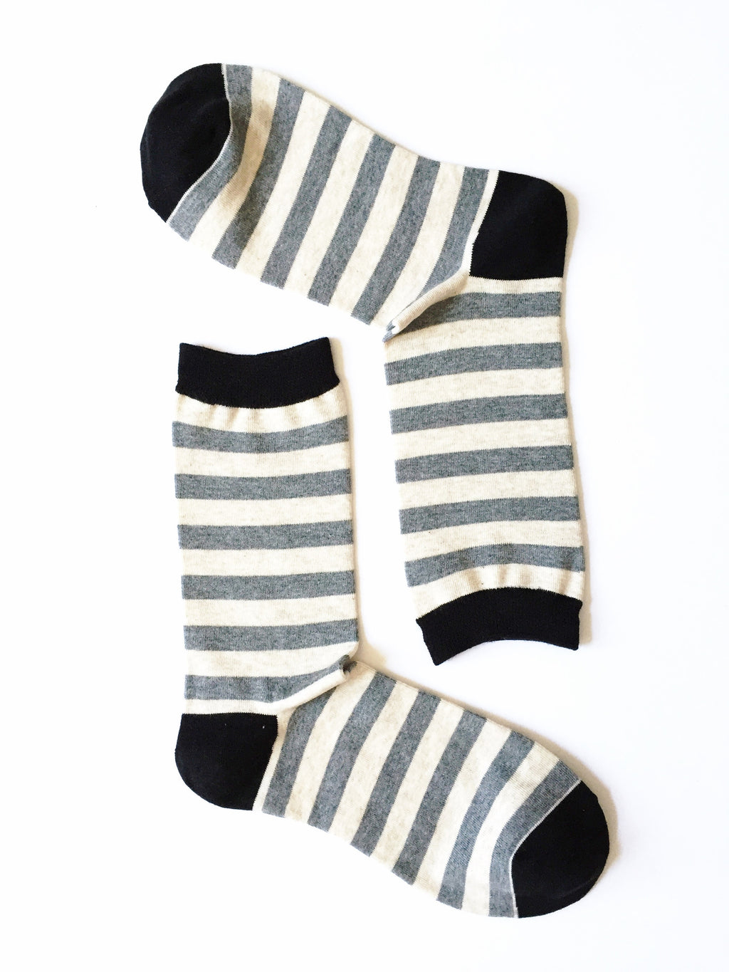 ZEBRA STRIPES GREY CREW SOCKS